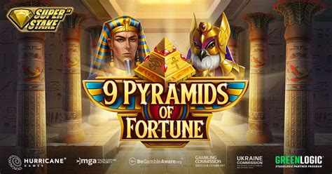 Play Christmas Of Pyramid slot